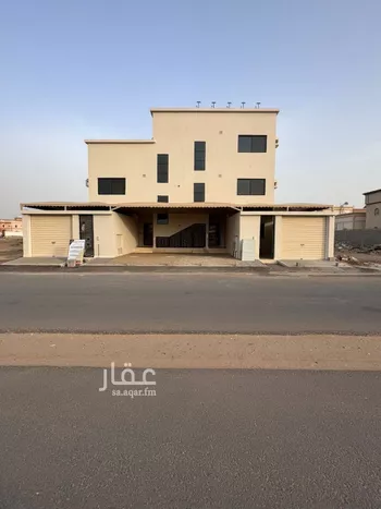 شقة للبيع في شارع البدوي 27, حي البدوي, مدينة صامطه, منطقة جازان