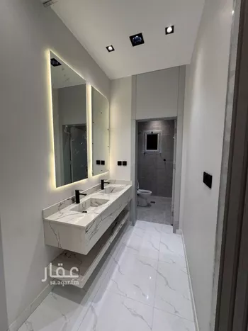 شقة للبيع في شارع احمد بن المبارك الخزفي, حي السويس 1, مدينة جازان, منطقة جازان صورة 5