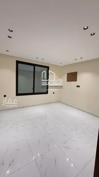 شقة للبيع في شارع شارع الامير ماجد بن عبد العزيز, حي الشاطئ, مدينة جازان, منطقة جازان صورة 4