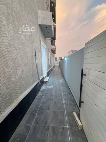 شقة للبيع في شارع احمد بن المبارك الخزفي, حي السويس 1, مدينة جازان, منطقة جازان صورة 3
