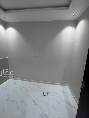 شقة للبيع في شارع قدامه بن جعفر, حي الرحاب 2, مدينة جازان, منطقة جازان صورة 4