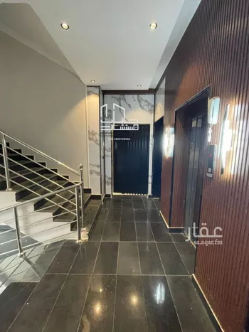 شقة للبيع في شارع شارع شهيد الدين ثم الوطن احمد حسن احمد حمدي, حي الروضة, مدينة جازان, منطقة جازان صورة 2