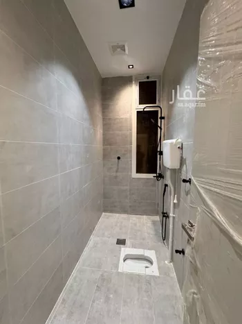 شقة للبيع في شارع احمد بن المبارك الخزفي, حي السويس 1, مدينة جازان, منطقة جازان صورة 3