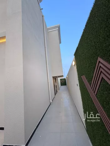 فيلا للبيع في شارع جابر بن حيان, حي الصناعية, مدينة جازان, منطقة جازان صورة 2