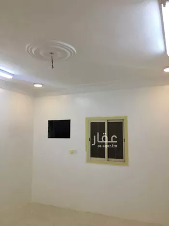 عمارة للإيجار في شارع النقاع, حي الأخضر, مدينة تبوك, منطقة تبوك