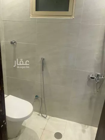 شقة للإيجار في شارع المحدث علي الزاهد, حي الدوحة الجنوبية, مدينة الدمام, المنطقة الشرقية صورة 3