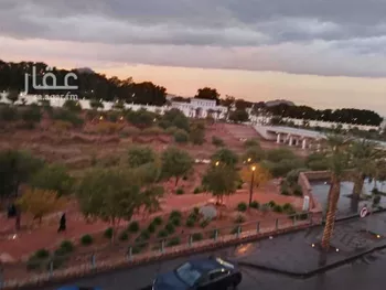 عمارة للبيع في شارع كورنيش وادي العقيق, حي القبلتين, مدينة المدينه المنوره, منطقة المدينة المنورة صورة 2