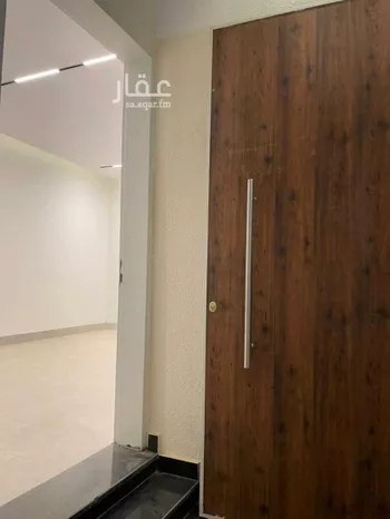 فيلا للبيع في شارع فؤاد محمد عمر توفيق, حي المهدية, مدينة الرياض, منطقة الرياض صورة 2
