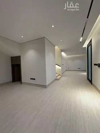 فيلا للبيع في شارع حلل بنت أبي المكارم, حي المهدية, مدينة الرياض, منطقة الرياض صورة 4