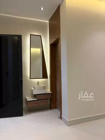 فيلا للبيع في شارع عبداللطيف بن المبارك, حي المهدية, مدينة الرياض, منطقة الرياض صورة 2