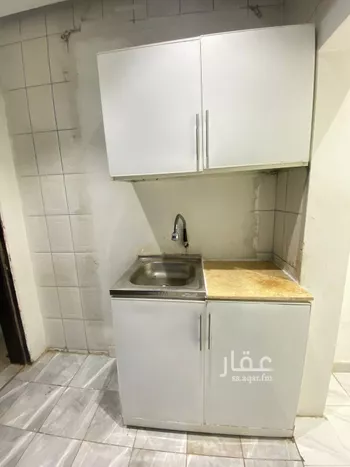 شقة للإيجار في شارع قس بن ساعدة, حي الملك فيصل, مدينة الرياض, منطقة الرياض صورة 4