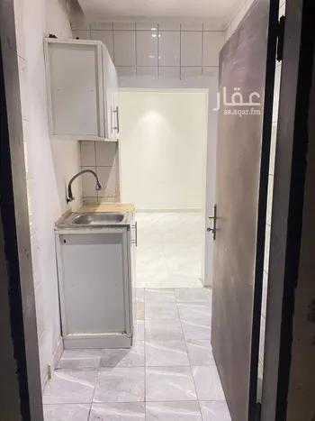 شقة للإيجار في شارع قس بن ساعدة, حي الملك فيصل, مدينة الرياض, منطقة الرياض صورة 5
