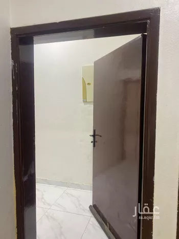 شقة للإيجار في شارع ابن تيمية, حي بدر, مدينة الرياض, منطقة الرياض صورة 3