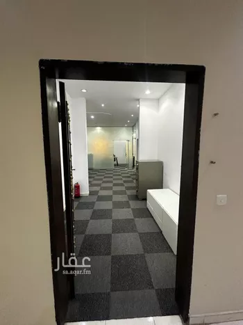مكتب تجاري للإيجار في شارع الامام عبدالله بن سعود بن عبدالعزيز الفرعى, حي اليرموك, مدينة الرياض, منطقة الرياض صورة 3