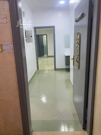 شقة للبيع في شارع الشيخ محمد بن عبداللطيف بن عبدالرحمن, حي السويدي الغربي, مدينة الرياض, منطقة الرياض صورة 3