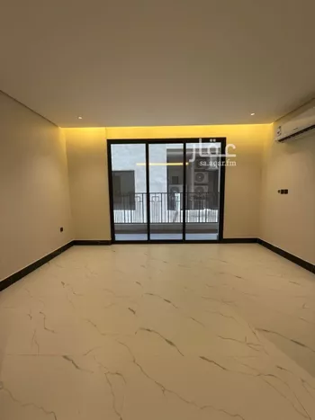 شقة للبيع في شارع الملك عبد الله بن عبدالعزيز, حي الشاطئ الغربي, مدينة الدمام, المنطقة الشرقية صورة 3