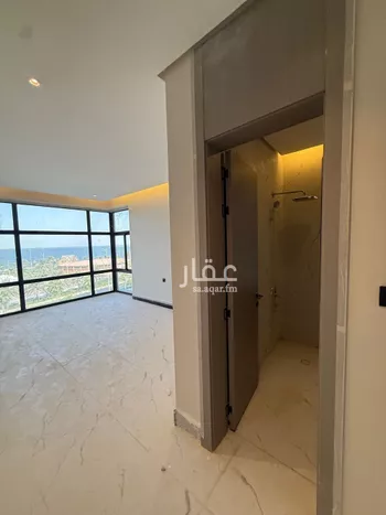 شقة للبيع في شارع الملك عبد الله بن عبدالعزيز, حي الشاطئ الغربي, مدينة الدمام, المنطقة الشرقية صورة 2