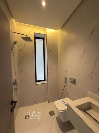 شقة للبيع في شارع الملك عبد الله بن عبدالعزيز, حي الشاطئ الغربي, مدينة الدمام, المنطقة الشرقية صورة 3