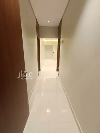 شقة للبيع في شارع الياسمين, حي الإسكان, مدينة الخبر, المنطقة الشرقية صورة 2