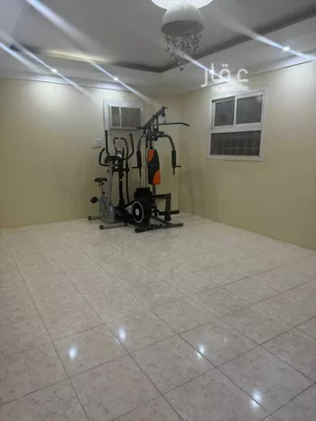 فيلا للبيع في شارع بغداد, حي العاصمة, مدينة امارة منطقة الرياض - الدرعيه, منطقة الرياض صورة 3