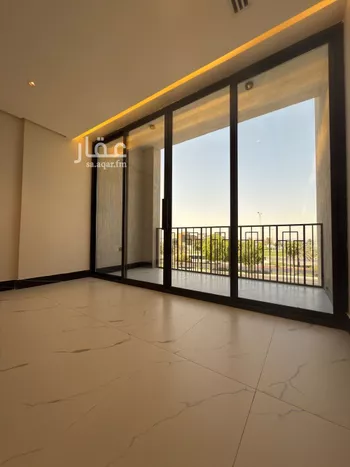 شقة للبيع في شارع الملك عبد الله بن عبدالعزيز, حي الشاطئ الغربي, مدينة الدمام, المنطقة الشرقية