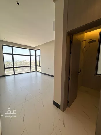 شقة للبيع في شارع الملك عبد الله بن عبدالعزيز, حي الشاطئ الغربي, مدينة الدمام, المنطقة الشرقية صورة 2