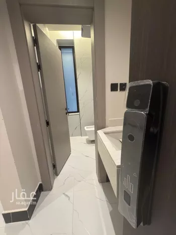 شقة للبيع في شارع الملك عبد الله بن عبدالعزيز, حي الشاطئ الغربي, مدينة الدمام, المنطقة الشرقية صورة 3
