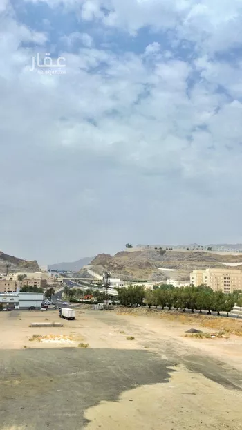 عمارة للبيع في شارع شارع الإعتصام, حي الجامعة, مدينة مكه المكرمه, منطقة مكة المكرمة صورة 2