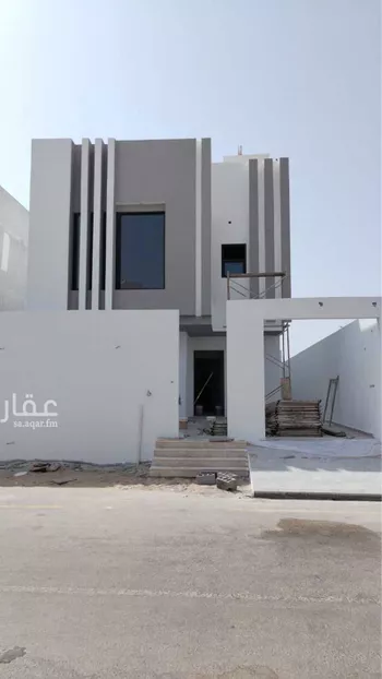 فيلا للبيع في شارع تاروت 94, مدينة القطيف, المنطقة الشرقية