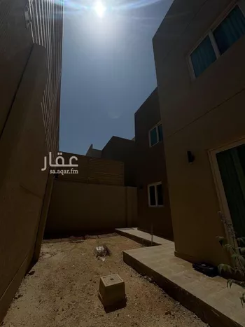 فيلا للبيع في شارع ابن أبي بكر المخزومي, حي مطار الملك خالد الدولي, مدينة الرياض, منطقة الرياض صورة 3