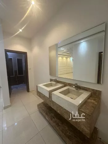 فيلا للبيع في شارع حماد الأنصاري, حي المعيزيلة, مدينة الرياض, منطقة الرياض صورة 5