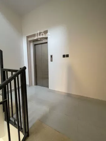 فيلا للبيع في شارع أبي أحمد القيسي, حي الرمال, مدينة الرياض, منطقة الرياض صورة 4