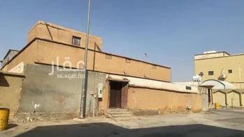 دور للبيع في شارع ابن بركة, حي الخالدية, مدينة الخرج, منطقة الرياض صورة 4