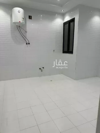 دور للإيجار في شارع الإمام مالك, حي بدر, مدينة الرياض, منطقة الرياض صورة 4