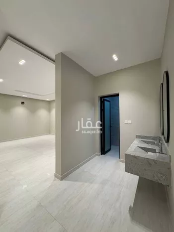 شقة للبيع في شارع ابن الطاهري, حي العروبة, مدينة الدمام, المنطقة الشرقية صورة 3