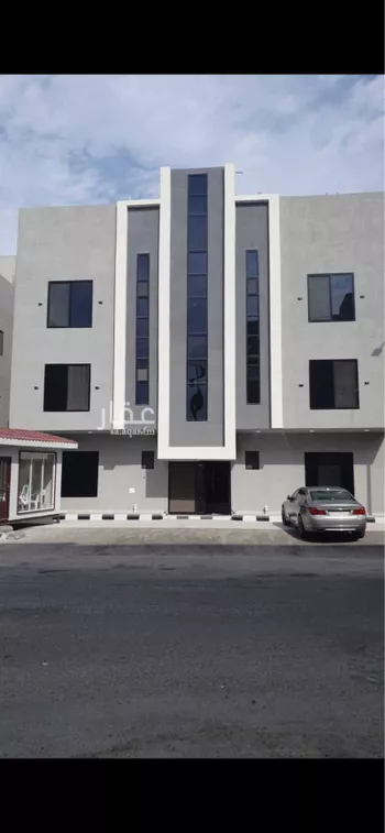 عمارة للبيع في شارع العدل, حي الشعلة, مدينة الدمام, المنطقة الشرقية