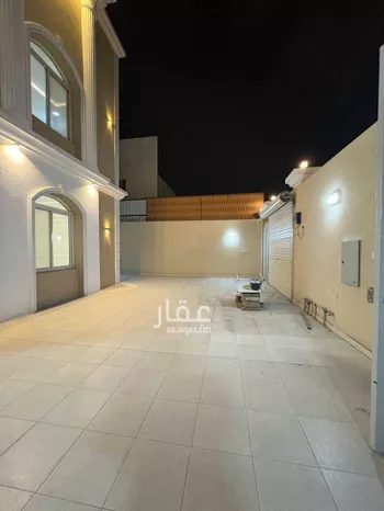 فيلا للبيع في شارع الشاطئ, حي الشعلة, مدينة الدمام, المنطقة الشرقية صورة 3