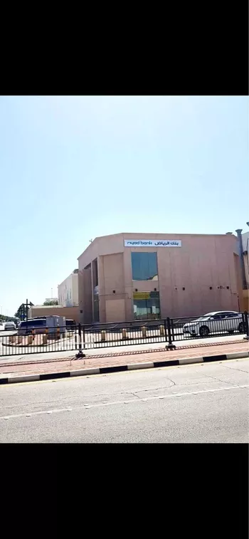 عمارة للبيع في شارع ابو عبيده عامر بن الجراح, مدينة الظهران, المنطقة الشرقية
