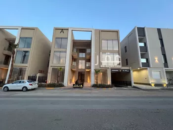 عمارة للإيجار في شارع أبي عامر الأشعري, حي المهدية, مدينة الرياض, منطقة الرياض صورة 2