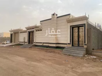 بيت للبيع في شارع حاطب بن أبي بلتغة رضي الله عنه ، حي الضاحية ، عرعر ، منطقة الحدود الشمالية