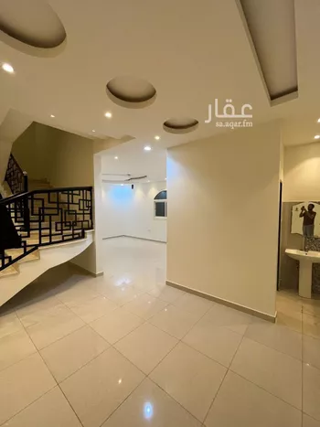 فيلا للإيجار في شارع رقم 551, حي النرجس, مدينة الرياض, منطقة الرياض صورة 3
