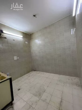 شقة للإيجار في شارع عبدالله الشربتلي, حي الصفاء, مدينة جدة, منطقة مكة المكرمة صورة 3