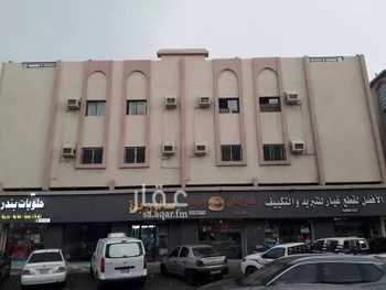 محل للإيجار في شارع عبدالله الشربتلي, حي الصفاء, مدينة جدة, منطقة مكة المكرمة صورة 2