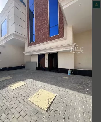 دور للبيع في شارع علي بن عبدالكافي, حي الرمال, مدينة الرياض, منطقة الرياض صورة 3