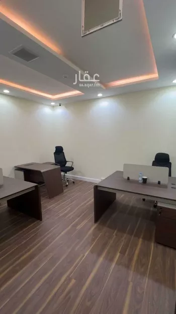 مكتب تجاري للإيجار في شارع الملك عبدالعزيز, حي الخالدية, مدينة امارة منطقة الرياض - الدرعيه, منطقة الرياض صورة 4