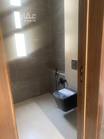 دور للبيع في شارع رفاعة الطهطاوي, حي العريجاء الغربي, مدينة الرياض, منطقة الرياض صورة 5
