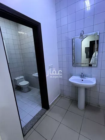 شقة للإيجار في شارع الصحابة, حي إشبيلية, مدينة الرياض, منطقة الرياض صورة 2
