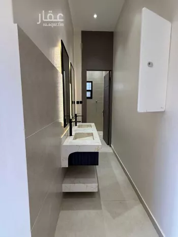 دور للبيع في شارع رقم 132, حي الجنادرية, مدينة الرياض, منطقة الرياض صورة 2