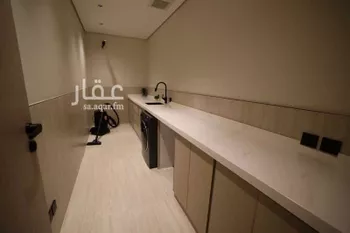 فيلا للبيع في شارع طريق الليث , حي التعاون, مدينة جدة, منطقة مكة المكرمة صورة 2