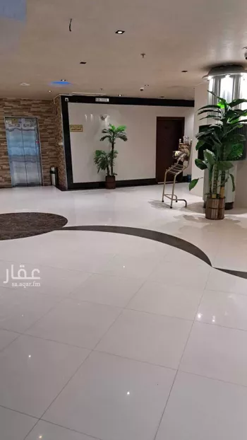عمارة للبيع في شارع التحلية, حي العقيق, مدينة الرياض, منطقة الرياض صورة 3